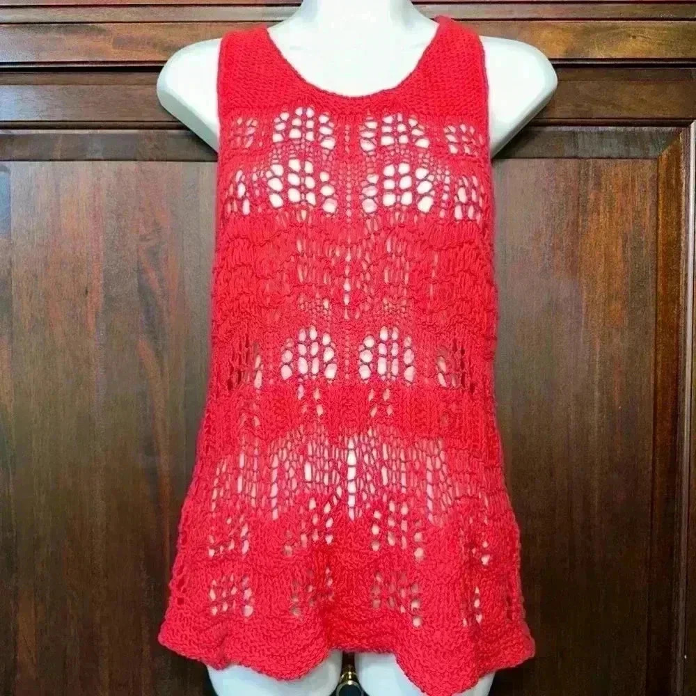 NWT!! Women's Saint Tropez West Tank Top XS Red